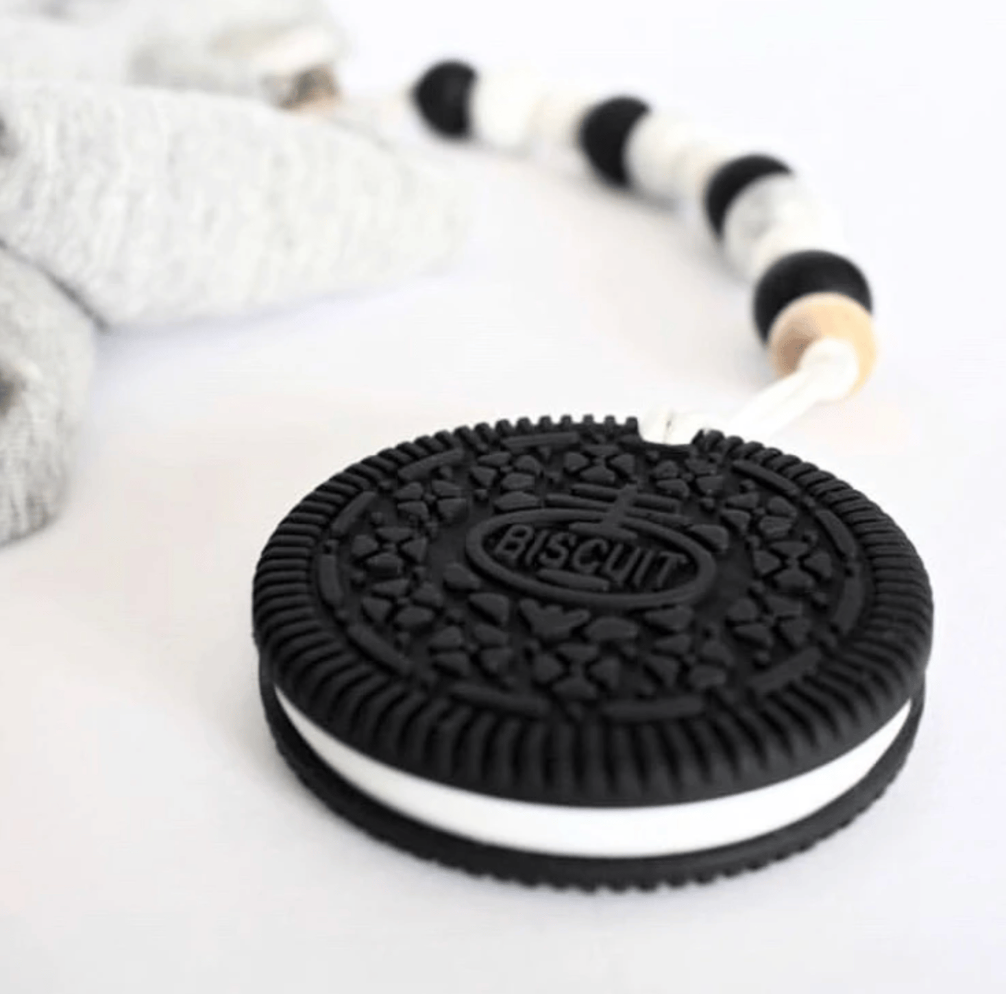 Bebe 2024 cookie teether